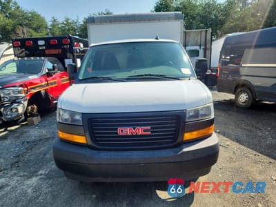 Piąte zdjęcie samochodu w środku: 2019 GMC SAVANA BOX TRUCK VIN:1GDY7RFP3K1332191 - miniatura