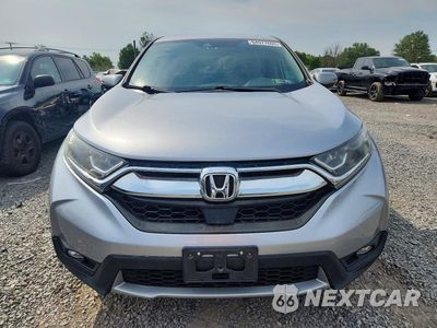 Piąte zdjęcie samochodu w środku: 2018 HONDA CR-V EX VIN:7FARW2H53JE078457 - miniatura