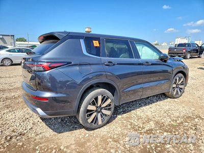 Trzecie zdjęcie samochodu z tyłu: 2025 MITSUBISHI OUTLANDER SE VIN:JA4J4VA85SZ014169 - miniatura