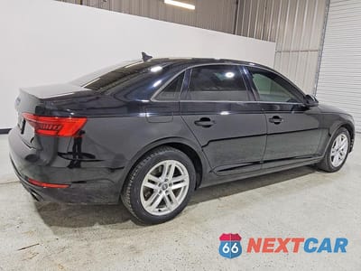 Trzecie zdjęcie samochodu z tyłu: 2017 AUDI A4 PREMIUM VIN:WAUGNAF40HN014234 - miniatura