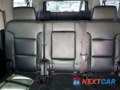 Zdjęcie 10 z 13 samochodu: 2016 CHEVROLET SUBURBAN K1500 LT VIN:1GNSKHKCXGR371852 - miniatura