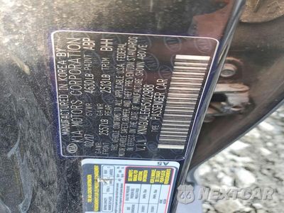 Zdjęcie 12 z 12 samochodu: 2017 KIA OPTIMA HYBRID EX VIN:KNAGU4LE6H5012988 - miniatura