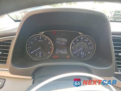 Zdjęcie 9 z 12 samochodu: 2017 HYUNDAI ELANTRA SE VIN:KMHD74LF0HU072319 - miniatura