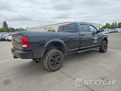 Trzecie zdjęcie samochodu z tyłu: 2017 RAM 2500 LARAMIE VIN:3C6UR5KL1HG740313 - miniatura