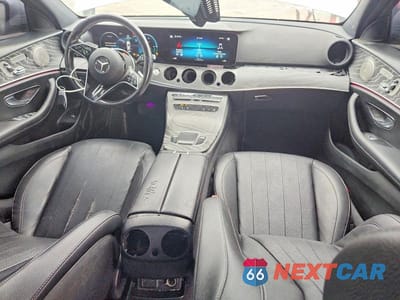 Zdjęcie 8 z 12 samochodu: 2021 MERCEDES-BENZ E 350 VIN:W1KZF8DB7MA925655 - miniatura