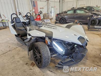 Czwarte zdjęcie samochodu z boku: 2024 POLARIS SLINGSHOT S WITH TECHNOLOGY PACKAGE VIN:57XAATHD4R8165565 - miniatura
