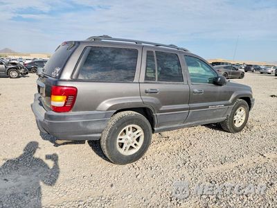 Trzecie zdjęcie samochodu z tyłu: 2004 JEEP GRAND CHEROKEE LAREDO VIN:1J4GW48N04C370562 - miniatura