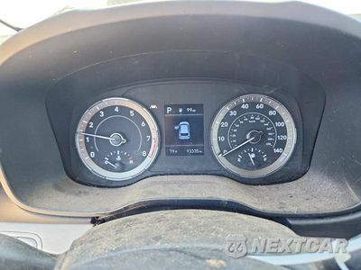 Zdjęcie 9 z 14 samochodu: 2022 HYUNDAI VENUE SEL VIN:KMHRC8A37NU183317 - miniatura