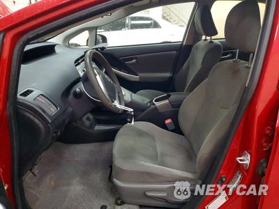 Zdjęcie 7 z 13 samochodu: 2013 TOYOTA PRIUS TWO VIN:JTDKN3DU8D5669487 - miniatura