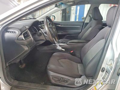 Zdjęcie 7 z 12 samochodu: 2018 TOYOTA CAMRY LE VIN:4T1B11HK0JU089088 - miniatura