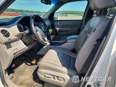 Zdjęcie 7 z 13 samochodu: 2013 HONDA PILOT TOURING VIN:5FNYF4H93DB024134 - miniatura