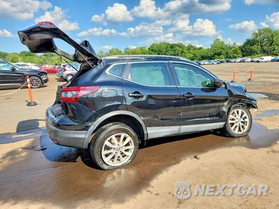 Trzecie zdjęcie samochodu z tyłu: 2020 NISSAN ROGUE SPORT SV VIN:JN1BJ1CW5LW368724 - miniatura