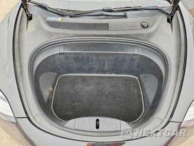 Zdjęcie 11 z 12 samochodu: 2018 TESLA MODEL 3 VIN:5YJ3E1EB9JF074020 - miniatura