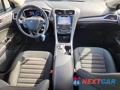 Zdjęcie 8 z 12 samochodu: 2019 FORD FUSION SE VIN:3FA6P0HD0KR232264 - miniatura