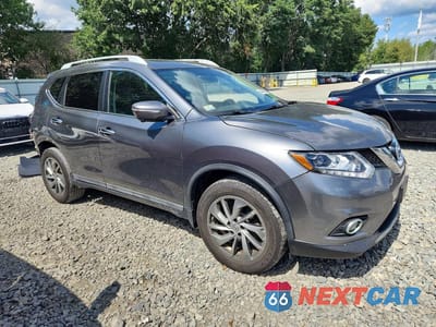 Czwarte zdjęcie samochodu z boku: 2015 NISSAN ROGUE SL VIN:5N1AT2MV6FC812189 - miniatura