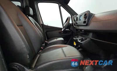 Piąte zdjęcie samochodu w środku: 2023 MERCEDES-BENZ SPRINTER 2500 VIN:W1Y4NCHY2PT126508 - miniatura