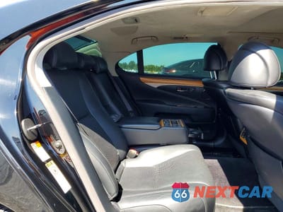 Zdjęcie 10 z 12 samochodu: 2015 LEXUS LS 460L VIN:JTHDL1EF8F5007512 - miniatura