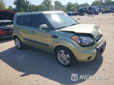 Czwarte zdjęcie samochodu z boku: 2011 KIA SOUL + VIN:KNDJT2A26B7241000 - miniatura