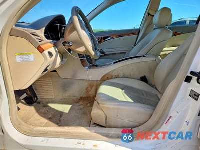 Zdjęcie 7 z 12 samochodu: 2006 MERCEDES-BENZ E 350 VIN:WDBUF56J66A861536 - miniatura