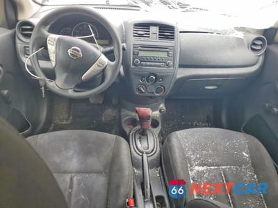 Zdjęcie 8 z 12 samochodu: 2018 NISSAN VERSA S PLUS VIN:3N1CN7AP5JL812050 - miniatura