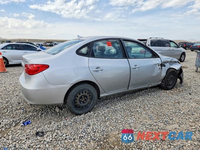 Trzecie zdjęcie samochodu z tyłu: 2009 HYUNDAI ELANTRA GLS VIN:KMHDU46D79U821105 - miniatura