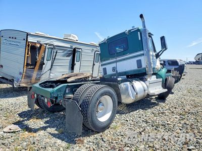 Trzecie zdjęcie samochodu z tyłu: 2018 PETERBILT 579 VIN:1XPBAK8XXJD464120 - miniatura