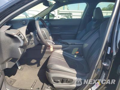 Zdjęcie 7 z 13 samochodu: 2019 LEXUS UX 200 VIN:JTHY3JBH7K2003504 - miniatura