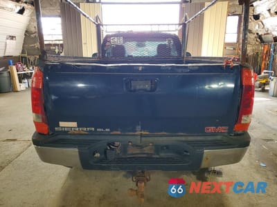 Zdjęcie 6 z 12 samochodu: 2009 GMC SIERRA K3500 SLE VIN:1GTHK84K29F126930 - miniatura