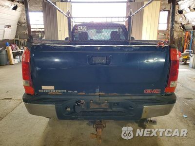 Zdjęcie 6 z 12 samochodu: 2009 GMC SIERRA K3500 SLE VIN:1GTHK84K29F126930 - miniatura