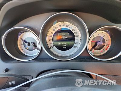 Zdjęcie 9 z 13 samochodu: 2014 MERCEDES-BENZ C 250 VIN:WDDGF4HB1ER311133 - miniatura