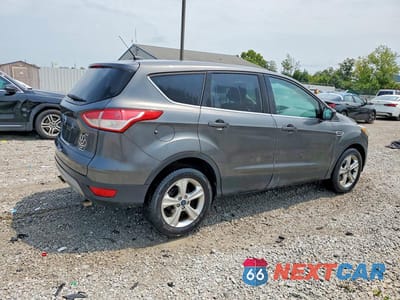 Trzecie zdjęcie samochodu z tyłu: 2015 FORD ESCAPE SE VIN:1FMCU0G75FUC02740 - miniatura