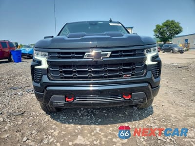 Piąte zdjęcie samochodu w środku: 2026 CHEVROLET SILVERADO K1500 LT TRAIL BOSS VIN:3GCUKFED3TG120837 - miniatura