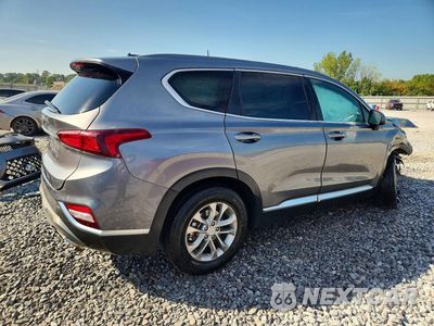 Trzecie zdjęcie samochodu z tyłu: 2019 HYUNDAI SANTA FE SE VIN:5NMS23AD4KH043801 - miniatura