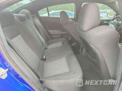 Zdjęcie 10 z 12 samochodu: 2019 DODGE CHARGER R/T VIN:2C3CDXCT0KH738111 - miniatura
