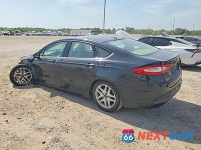Drugie zdjęcie samochodu z przodu: 2015 FORD FUSION SE VIN:1FA6P0H75F5113886 - miniatura