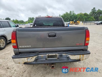 Zdjęcie 6 z 12 samochodu: 2001 GMC NEW SIERRA K1500 VIN:1GTEK19T41Z224999 - miniatura