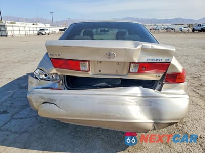 Zdjęcie 6 z 12 samochodu: 2000 TOYOTA CAMRY LE V6 VIN:JT2BF28K1Y0240350 - miniatura