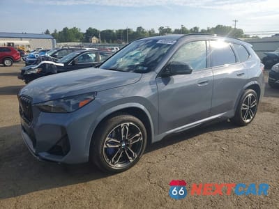2025 BMW X1 M35I WBX13EF08S5175587 - główne zdjęcie licytacji z USA - miniatura