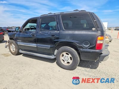 Drugie zdjęcie samochodu z przodu: 2001 CHEVROLET TAHOE C1500 VIN:1GNEC13T81J125436 - miniatura
