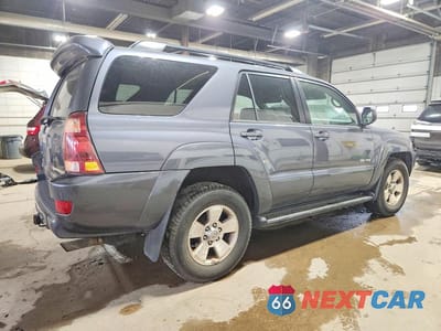 Trzecie zdjęcie samochodu z tyłu: 2005 TOYOTA 4RUNNER SR5 VIN:JTEBU14RX50064299 - miniatura