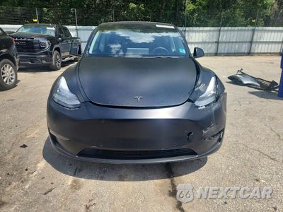 Piąte zdjęcie samochodu w środku: 2022 TESLA MODEL Y VIN:7SAYGAEE5NF576526 - miniatura