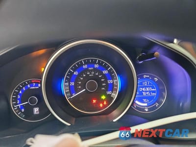 Zdjęcie 9 z 12 samochodu: 2016 HONDA FIT LX VIN:JHMGK5H51GX003480 - miniatura