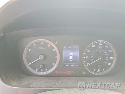 Zdjęcie 9 z 12 samochodu: 2015 HYUNDAI SONATA SE VIN:5NPE24AF0FH210815 - miniatura