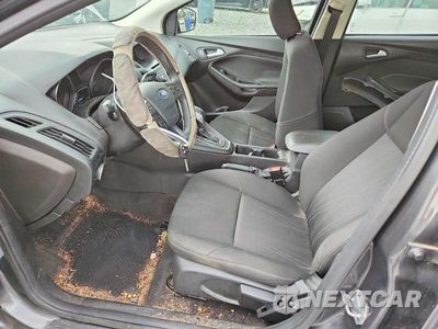 Zdjęcie 7 z 12 samochodu: 2017 FORD FOCUS SE VIN:1FADP3F2XHL282302 - miniatura