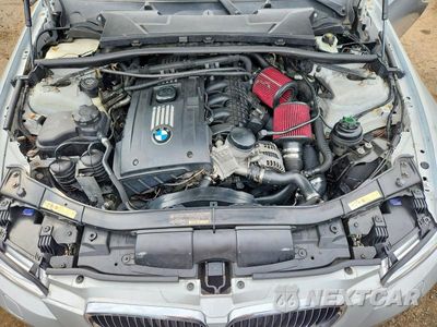 Zdjęcie 11 z 12 samochodu: 2009 BMW 335 XI VIN:WBAWC73559E270372 - miniatura