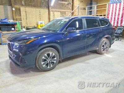 2024 TOYOTA HIGHLANDER XLE 5TDKDRBH9RS530885 - główne zdjęcie licytacji z USA - miniatura