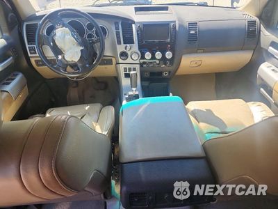 Zdjęcie 8 z 13 samochodu: 2007 TOYOTA TUNDRA LIMITED VIN:5TBEV58157S464208 - miniatura