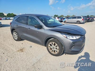 Czwarte zdjęcie samochodu z boku: 2023 FORD ESCAPE ACTIVE VIN:1FMCU0GN7PUA44224 - miniatura
