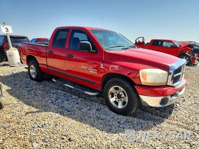 Czwarte zdjęcie samochodu z boku: 2006 DODGE RAM 2500 ST VIN:3D7KR28CX6G110685 - miniatura
