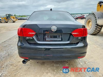 Zdjęcie 6 z 12 samochodu: 2014 VOLKSWAGEN JETTA SE VIN:3VWD17AJ9EM425927 - miniatura